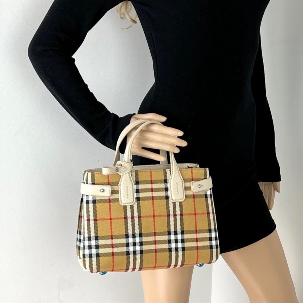 NWOT Burberry Banner Bag authentic